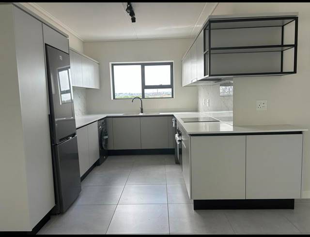 3 BEDROOM PROPERTY TO RENT IN SANDOWN